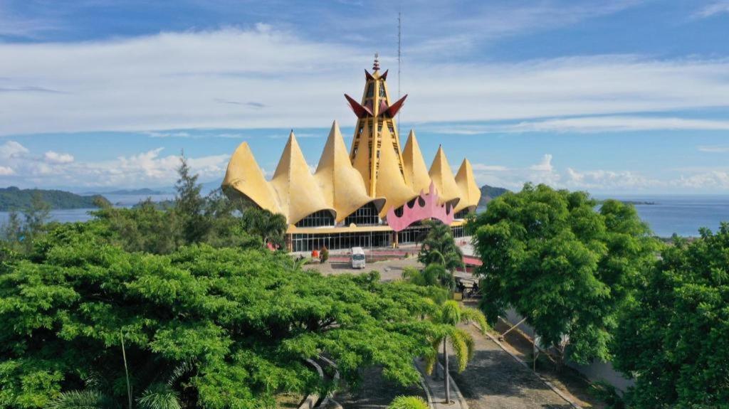Hotel Grand Kutilang Syariah Bandar Lampung Luaran gambar