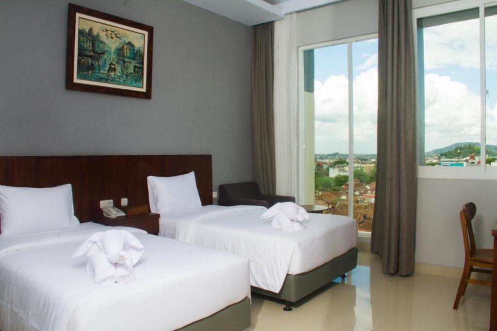 Hotel Grand Kutilang Syariah Bandar Lampung Luaran gambar